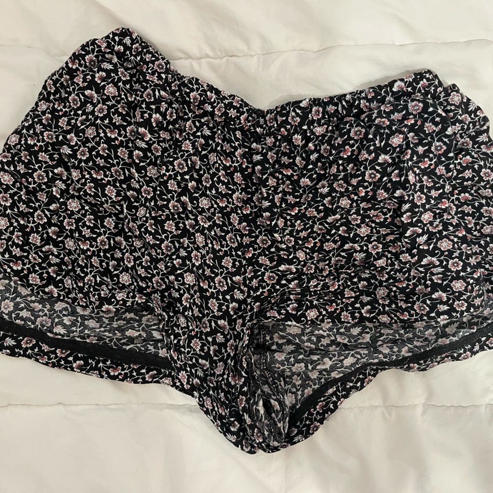 Brandy Melville Shorts